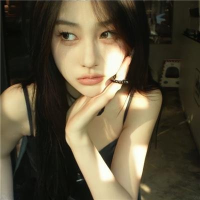 正是青春璀璨时